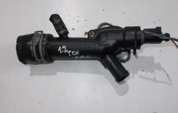 Volkswagen Polo V 6R Engine coolant pipe/hose 03L121131F