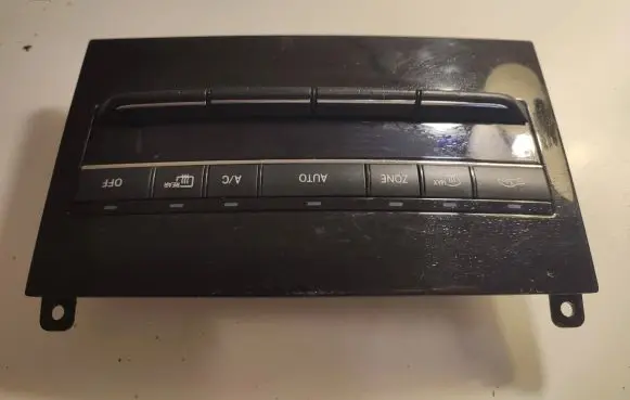 Mercedes-Benz E W212 Climate control unit A2128303800 A2129008711 HW1140SW114