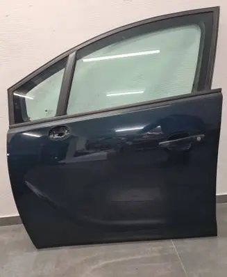 Opel Meriva B Front door