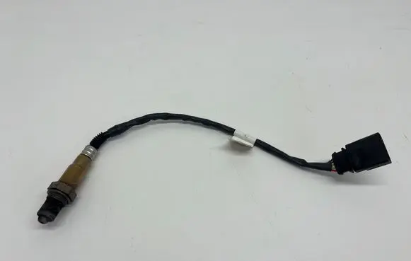 Audi A5 Lambda probe sensor 06L906262 0258027174 6n0973805