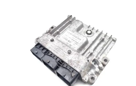 Ford Focus Engine control unit/module BV61-12A650-AGK