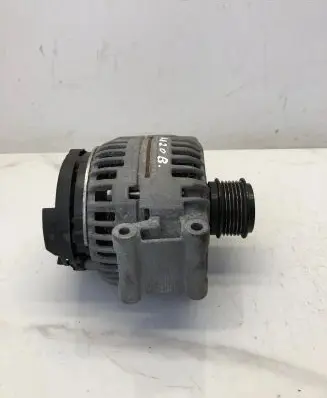 Audi A4 S4 B8 8K Generator/alternator 06H903016L 0124525113