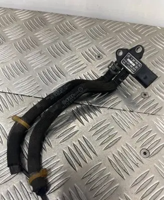 Audi A8 S8 D3 4E Exhaust gas pressure sensor 0281002711 4E0131849N 4E0131849M
