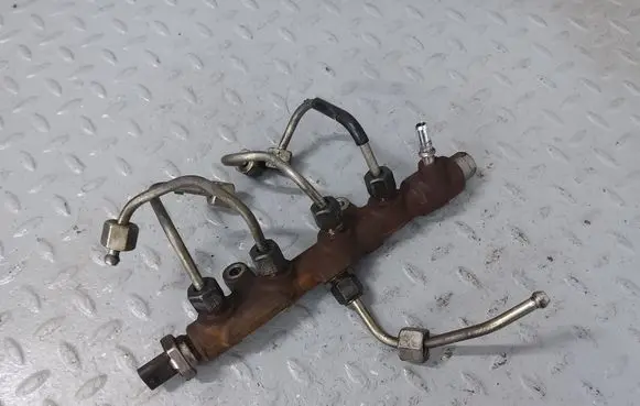 Peugeot Partner III Fuel main line pipe 9821399680 9811737380 9811737580