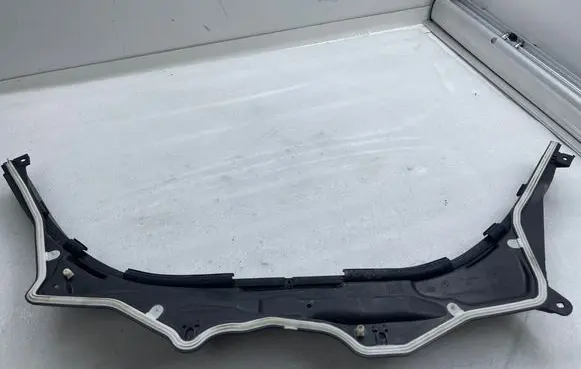 BMW i4 Other engine bay part 7428168