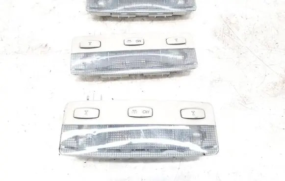 Renault Espace - Grand espace IV Front seat light 8200003037