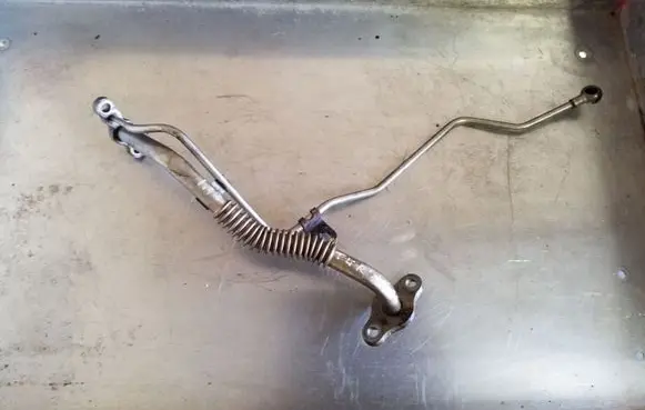 KIA Sportage Oil sump strainer pipe 