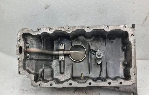 Opel Vectra C Oil sump R90400247
