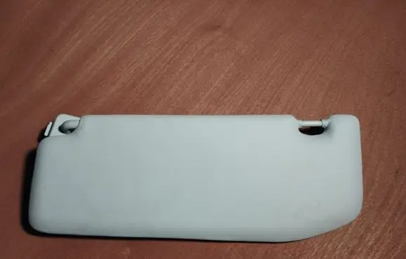 Peugeot 208 Sun visor