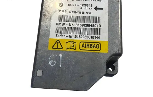 BMW 5 E39 Airbag control unit/module 6920848 65776920848 31692084801Q