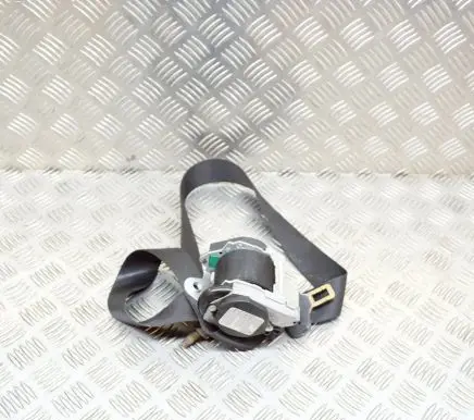 Mercedes-Benz B W245 Front seatbelt A1698603485 602876900