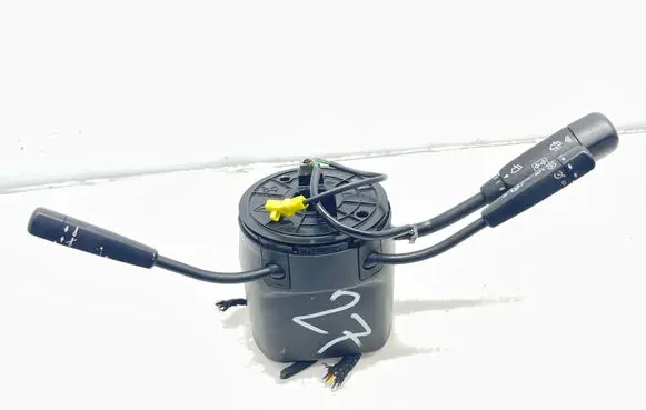 Mercedes-Benz CLK A208 C208 Wiper turn signal indicator stalk/switch A2105450110