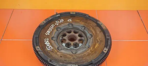 Volkswagen Scirocco Dual mass flywheel CAW
