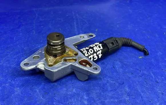 Audi A4 S4 B6 8E 8H Turbine electric control actuator 06B103741D