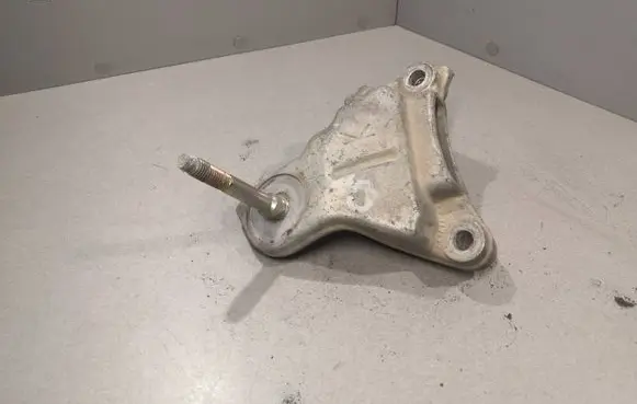 Citroen C5 Engine mounting bracket 9650710880