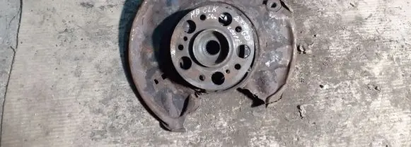 Mercedes-Benz CLK A209 C209 Rear wheel hub