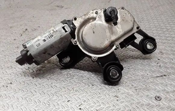 Audi A3 S3 8P Rear window wiper motor 8E9955711E
