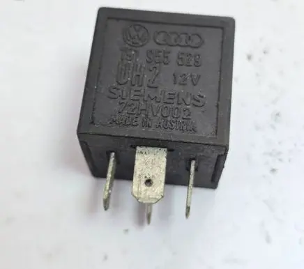 Volkswagen Polo III 6N 6N2 6NF Other relay 191955529 72HV002