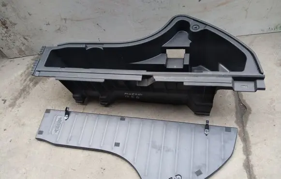 Nissan Murano Z51 Glove box in trunk 