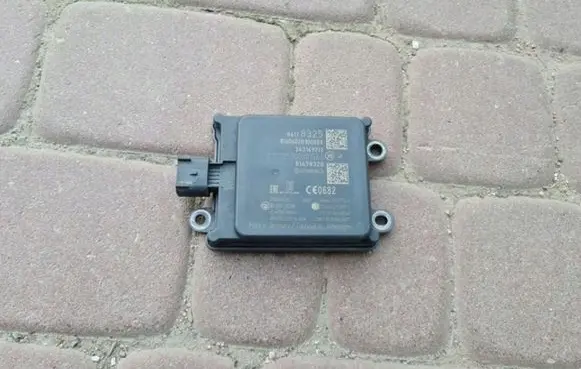 Opel Insignia B Distronic sensor radar 84178325