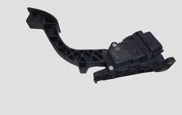 Ford Focus Accelerator throttle pedal 4M519F836AH 6PV00864101