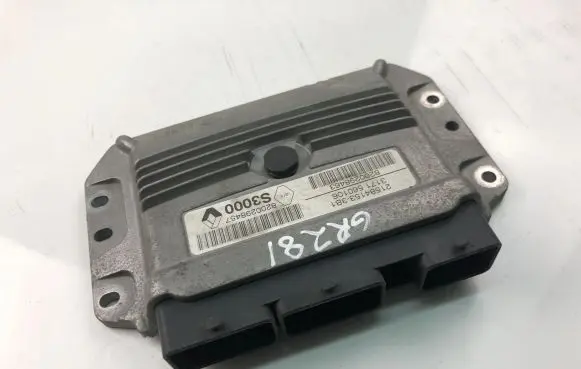 Renault Megane I Engine control unit/module ECU 8200298463 8200298457