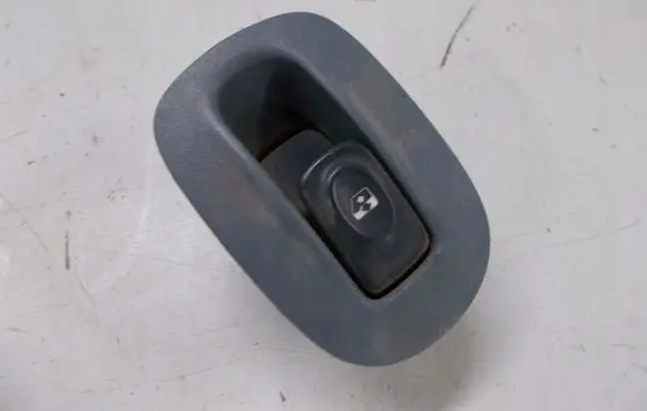 Renault Scenic I Electric window control switch 