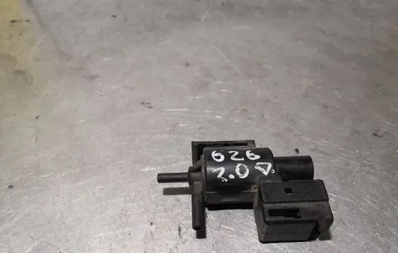 Mazda 626 Turbo solenoid valve K5T49091 11139
