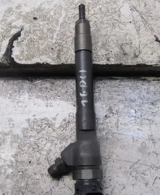 Nissan X-Trail T32 Fuel injectors set 0445110546