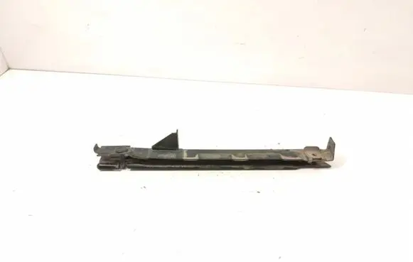 Mercedes-Benz E W211 Front bumper mounting bracket DALISID3991 2118801114 A2118801114