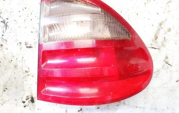 Mercedes-Benz E W210 Rear/tail lights A2108205464