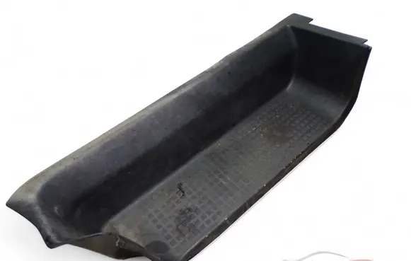 Volkswagen Transporter - Caravelle T4 Front sill trim cover 705863735A