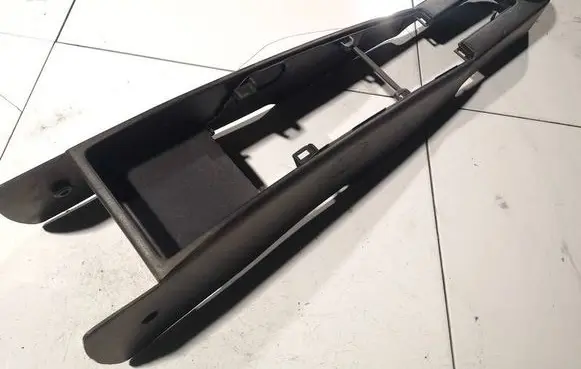 Chevrolet Aveo Center console 