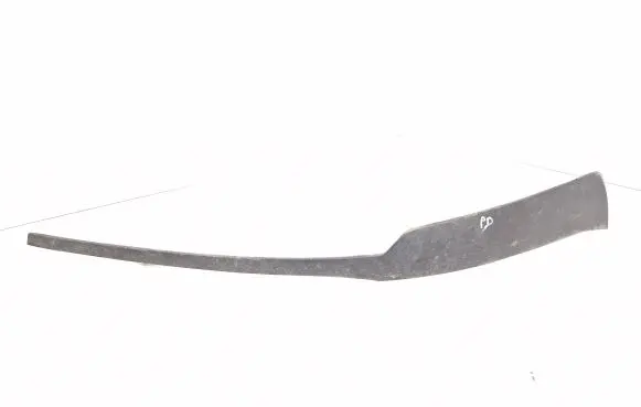 Front bumper lip