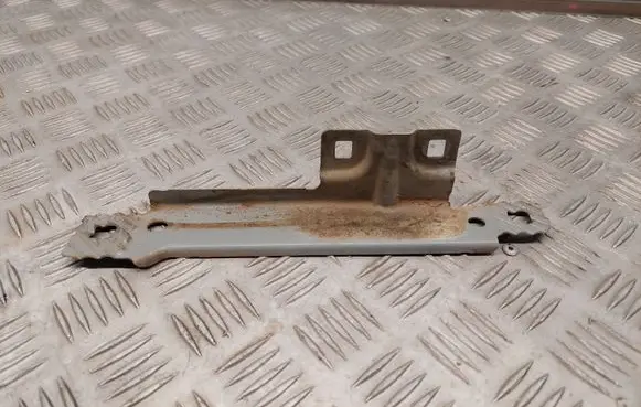 Mercedes-Benz S W222 Fender mounting bracket A2228811314