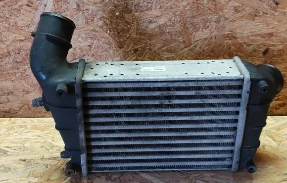 Alfa Romeo 147 Intercooler radiator 517159990 1686864 240320060146