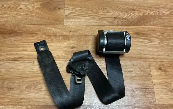 Renault Megane III Rear seatbelt 888410027R 3036531