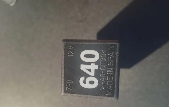 Volkswagen PASSAT B7 Other relay PA6GF30
