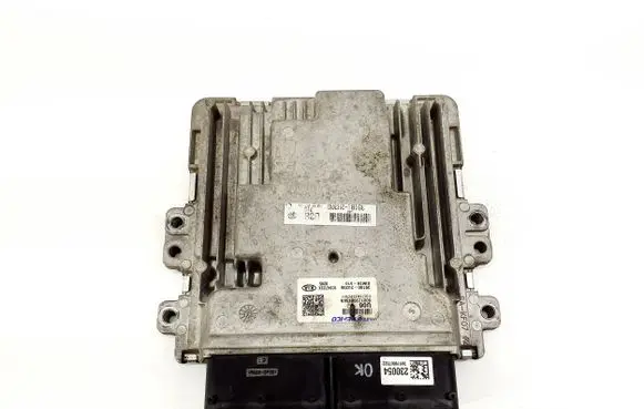 KIA Ceed Engine control unit/module 391002U206