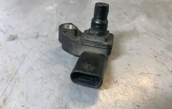 BMW 7 F01 F02 F03 F04 Air pressure sensor 13627804742