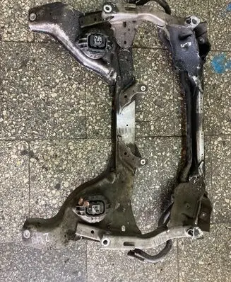 BMW 1 E81 E87 Front subframe
