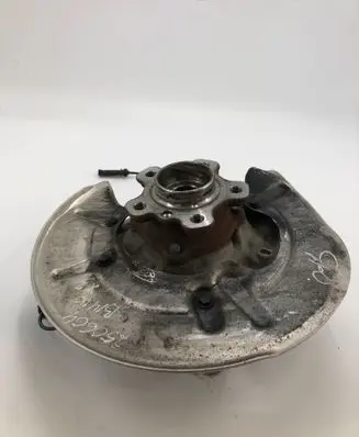 BMW X3 G45 Rear wheel hub 883610003