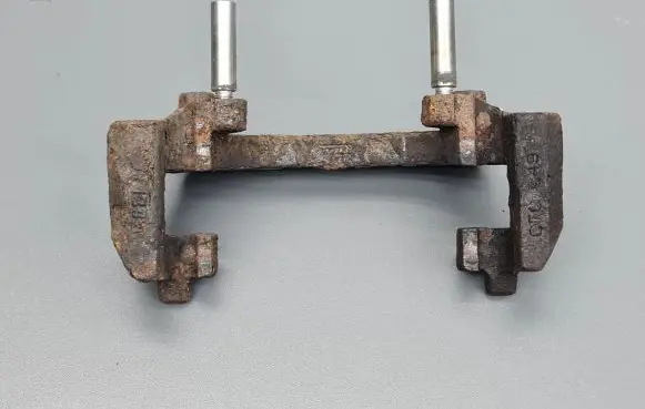 Honda Accord Front Brake Caliper Pad/Carrier 