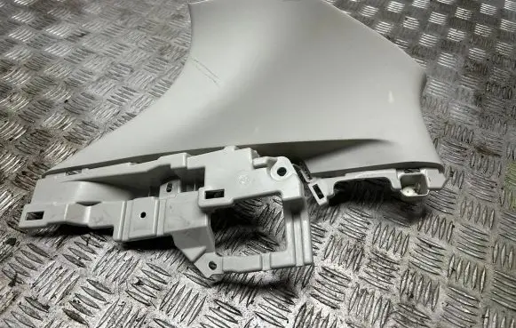Mazda 3 III Other interior part BJT668260