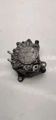 Volkswagen PASSAT B6 Vacuum pump 03G145209C