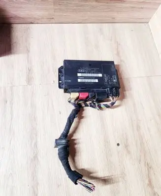Audi A4 S4 B6 8E 8H Comfort/convenience module 8E0959433AG 00207035 00007247B5