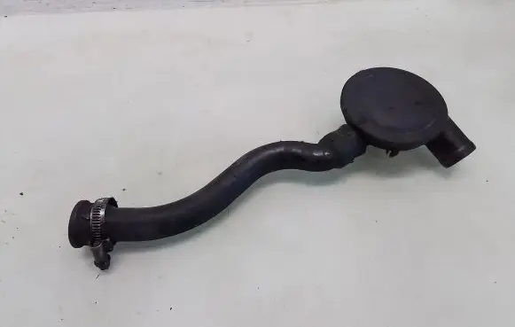 Breather/breather pipe/hose
