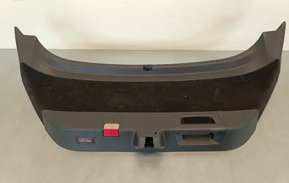 Mercedes-Benz CLS C218 X218 Tailgate/boot lid cover trim A2187400070 106495 A047351