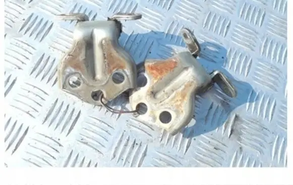 SsangYong Rexton I Front door hinge set 