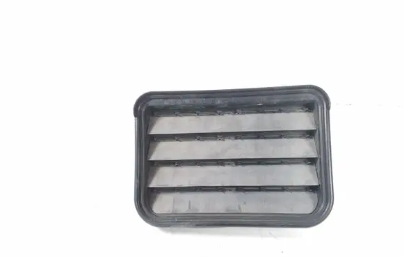 Mercedes-Benz GL X164 Quarter panel pressure vent A1648300342